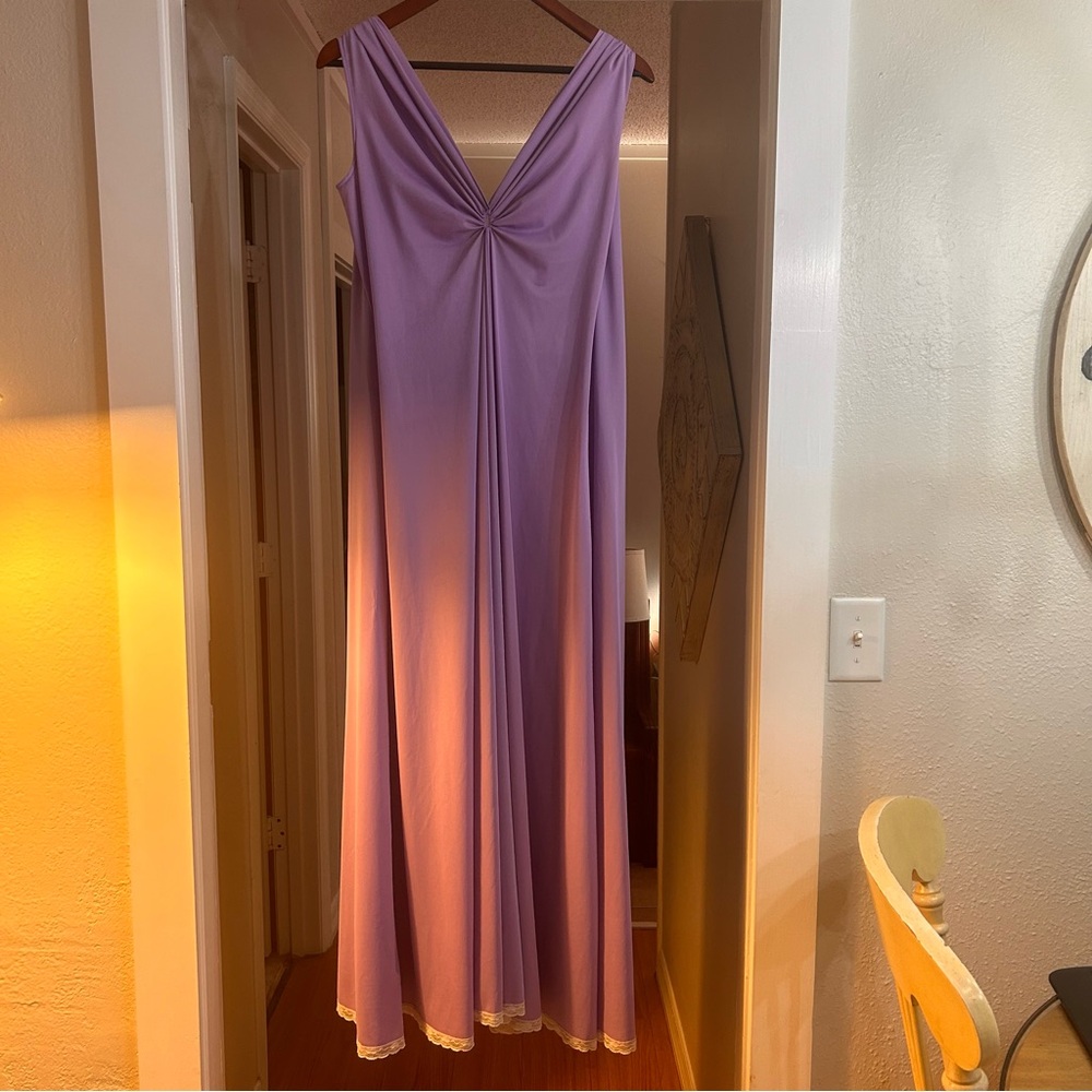 Lucie Ann Vintage nightgown